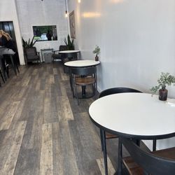 Westlake Nutrition - Inside