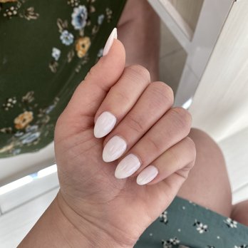 Gloss & Feathers - Nail Salons Near Me - Phoenix, Arizona Gloss & Feathers - Nail Salons Near Me - Phoenix, Arizona