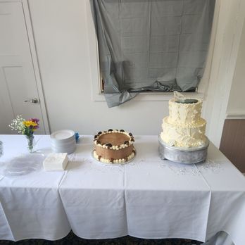 C'est La Vie Cakes - Beautiful and delectable - Cupcakes Near Me - South Bend, Indiana C'est La Vie Cakes - Beautiful and delectable - Cupcakes Near Me - South Bend, Indiana