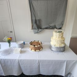 C'est La Vie Cakes - Beautiful and delectable