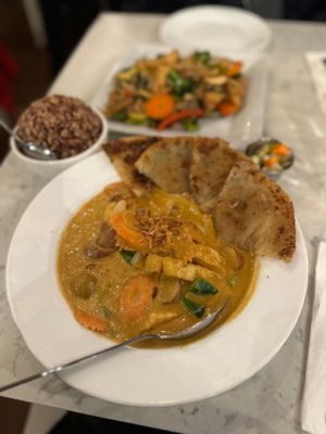Araya's Place Vegan Thai Bellevue by null