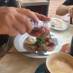 Crackerjack Cafe