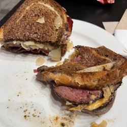 Grind Cafe - Rueben