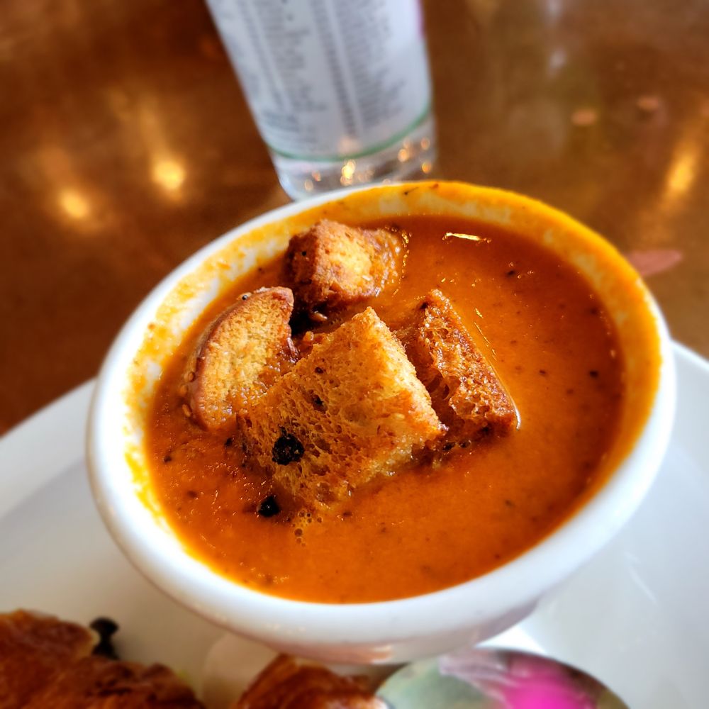Social spots from Otto's