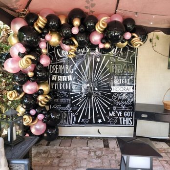 Ventura County Balloons - Graduation garland - Balloon Services Near Me