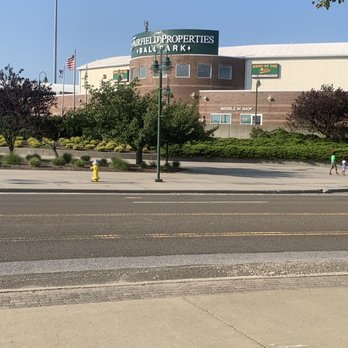 Fairfield Properties Ballpark - Stadiums & Arenas Near Me - Central Islip, New York
