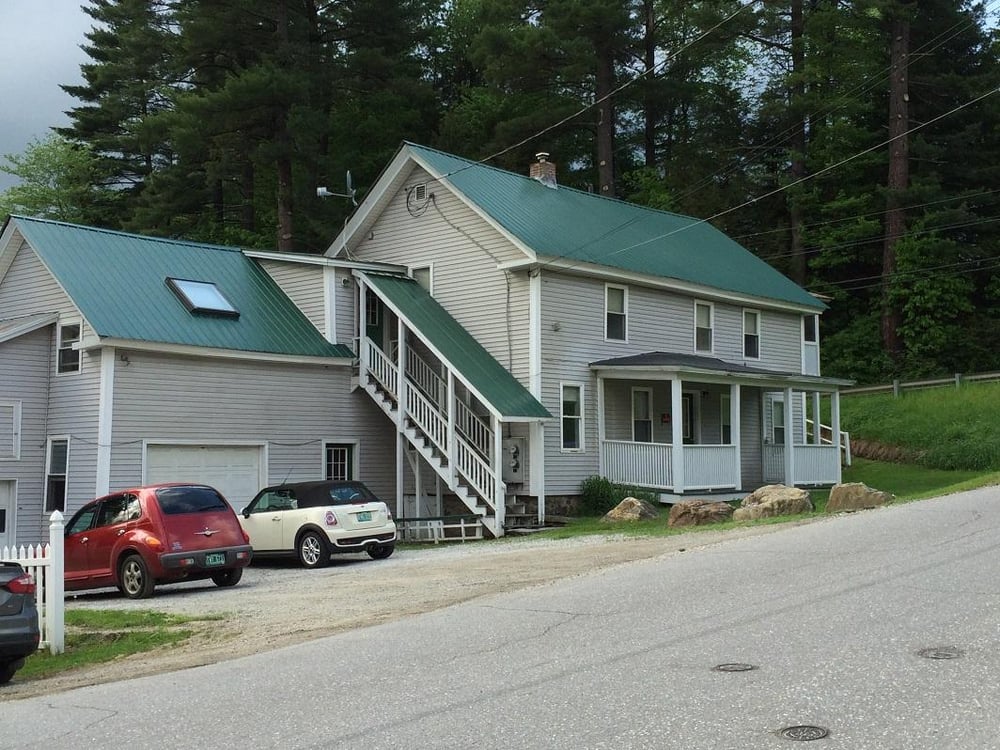 BARBOUR REAL ESTATE Updated June 2024 46 Hutchins St, Morrisville