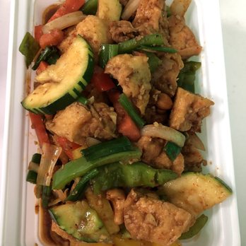 Thai72 - Cashew nut with tofu - Thai Near Me - New York, New York Thai72 - Cashew nut with tofu - Thai Near Me - New York, New York