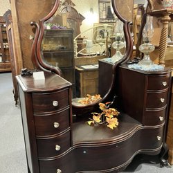 Cooper's Antiques