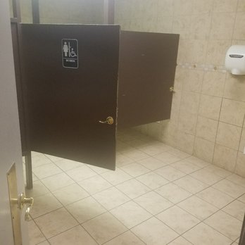 Jennings Truck Stop - Womens - Gas Stations Near Me - Jennings, Louisiana