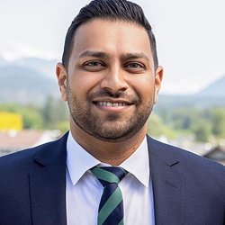 Maple Ridge Eye Care Optometrists - Dr. Jason Naidu