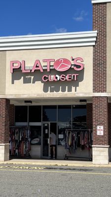 PLATO’S CLOSET - Updated December 2025 - 25 Photos & 131 Reviews - 775 US Hwy 1, Edison, New