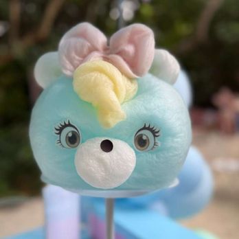 Melania Cotton Candy - Candy Stores Near Me