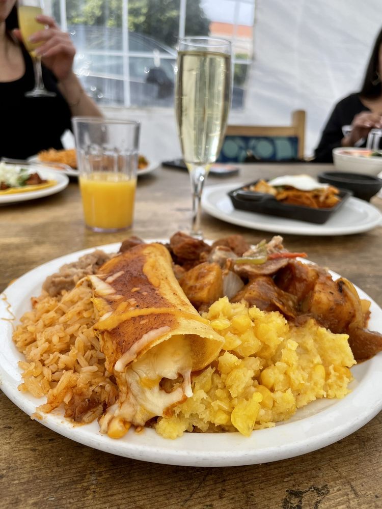 Acapulco Restaurant & Cantina