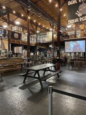 Canned Heat Craft Beer Company by null