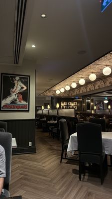 Biff's Bistro by null