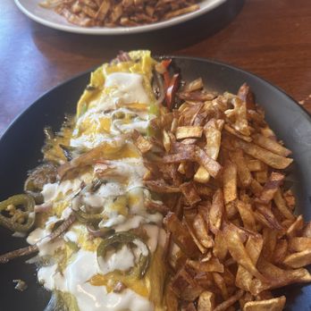 Toast  Downey - Spanish omelette and hash brown chips - Breakfast & Brunch Near Me - Downey, California