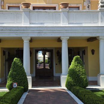 Piazza Del Dotto - Wineries Near Me - Napa, California