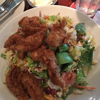 Pappadeaux Seafood Kitchen - Chicken chopped salad - Seafood Near Me - Phoenix, Arizona Pappadeaux Seafood Kitchen - Chicken chopped salad - Seafood Near Me - Phoenix, Arizona