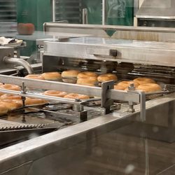 Krispy Kreme- Ladson - Picking up Mom & Dad's FREE Birthday Dozens - October 2022