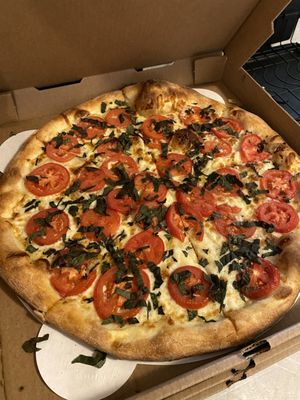 Oly's Pizza by null