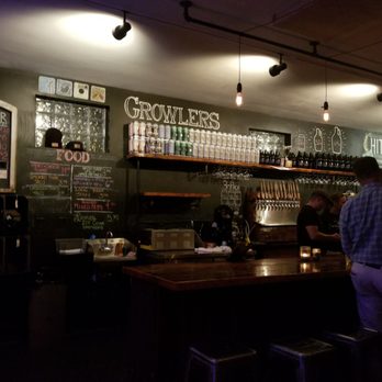 Hitchhiker Brewing - Growlers, crowler, and taps... Oh my! - Breweries Near Me - Pittsburgh, Pennsylvania Hitchhiker Brewing - Growlers, crowler, and taps... Oh my! - Breweries Near Me - Pittsburgh, Pennsylvania