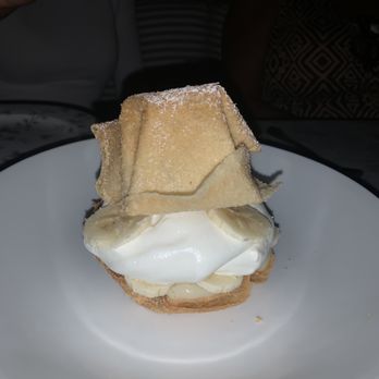 Violet Bistro - Banana Cream Pie - French Near Me - Los Angeles, California Violet Bistro - Banana Cream Pie - French Near Me - Los Angeles, California