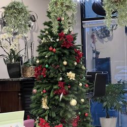 Beyond Beauty Hair, Nails, Spa, Tanning - Great holiday cheer always