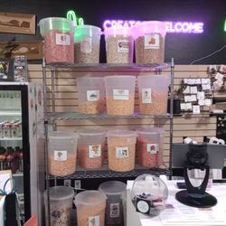 Maddie B’s Chicago Style Gourmet Popcorn