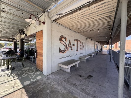 Sa-Tén @ Canopy by null Sa-Tén @ Canopy by null