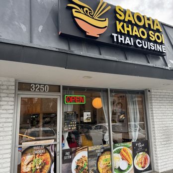 Saoha Khao Soi Thai Cuisine - outside - Thai Near Me - Los Angeles, California