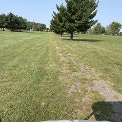 Morningstar Golf Club - Layout is tight and only a cart path separates you from the next hole...speaking of cart path...yikes.
