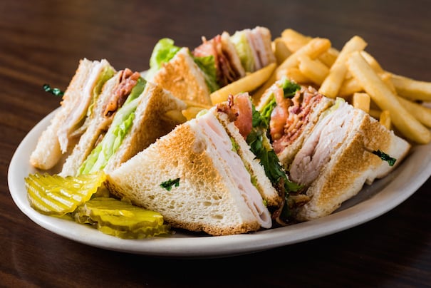 Cindi's NY Deli & Restaurant