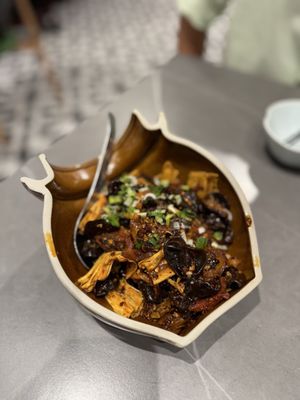 DongTing Noodle by null