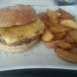 Magma Sitges - Hamburguesa de queso