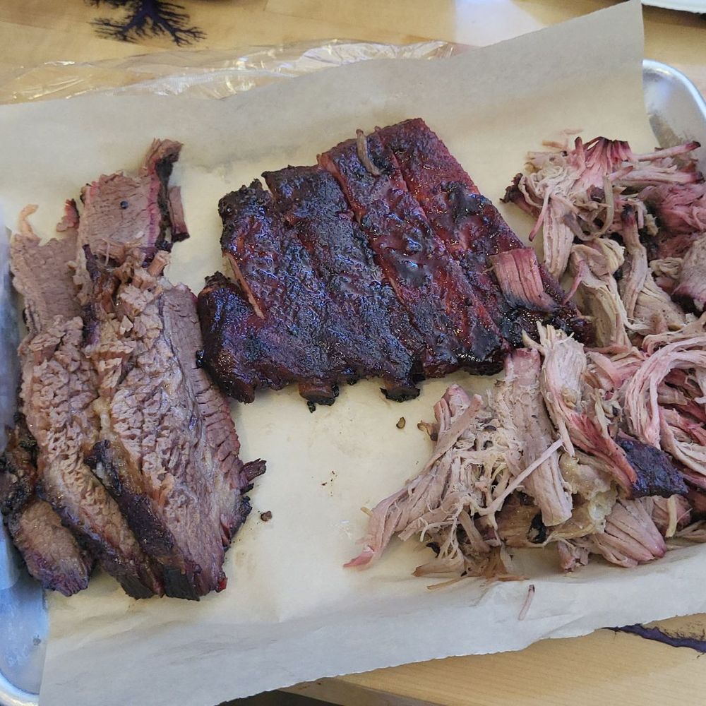 Hog Wild Bar-B-Que - Barbeque Near Me - Placerville, California Hog Wild Bar-B-Que - Barbeque Near Me - Placerville, California