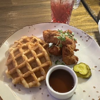Eola Lounge - Chicken and Waffles - Tapas/Small Plates Near Me - Orlando, Florida