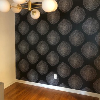 Elite Quality Wall Coverings - Dining room condo wall - Wallpapering Near Me Elite Quality Wall Coverings - Dining room condo wall - Wallpapering Near Me