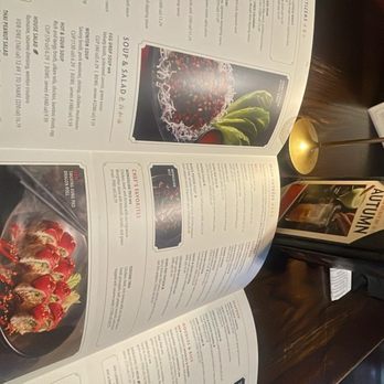 P.F. Chang's - Asian Fusion Near Me - Bakersfield, California
