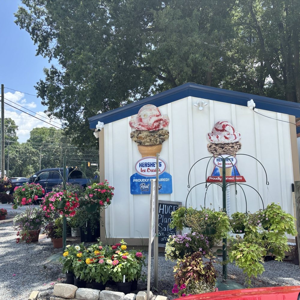 LKN Coffee Shack - Coffee & Tea Near Me - Mooresville, North Carolina LKN Coffee Shack - Coffee & Tea Near Me - Mooresville, North Carolina