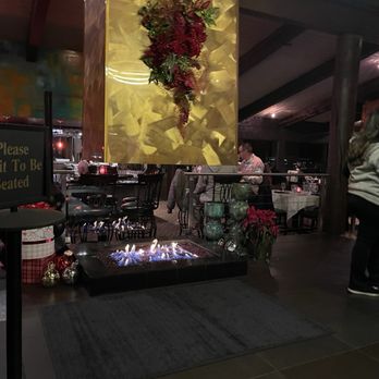 Simms Steakhouse - Inside - Steakhouses Near Me - Lakewood, Colorado Simms Steakhouse - Inside - Steakhouses Near Me - Lakewood, Colorado