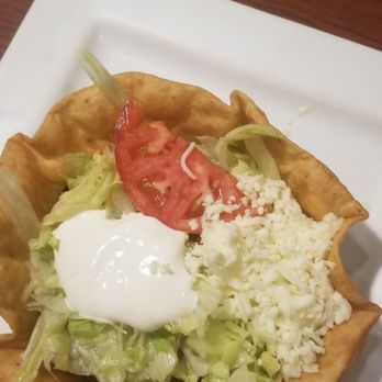 Fridas Mexican Restaurant - Taco salad - Mexican Near Me - Richmond, Virginia Fridas Mexican Restaurant - Taco salad - Mexican Near Me - Richmond, Virginia