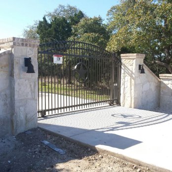 Buzz County Wide Fence - Custom build gate ,columns and gate operator - Fences & Gates Near Me - San Antonio, Texas Buzz County Wide Fence - Custom build gate ,columns and gate operator - Fences & Gates Near Me - San Antonio, Texas