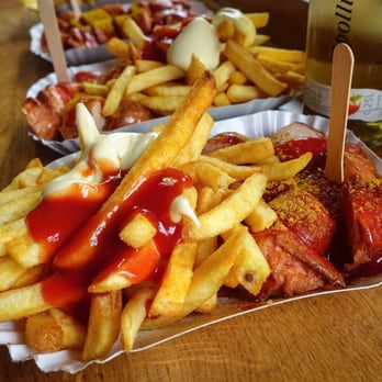Curry Mitte - The original curry wurst! - Curry Sausage Near Me - Berlin, BE
