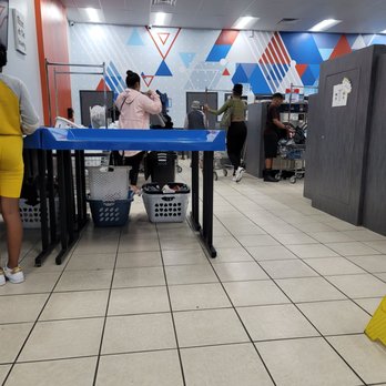Stop N Wash - Laundromat Near Me - Missouri City, Texas