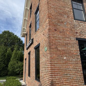 Starbucks - Coffee & Tea Near Me - Virginia Beach, Virginia Starbucks - Coffee & Tea Near Me - Virginia Beach, Virginia