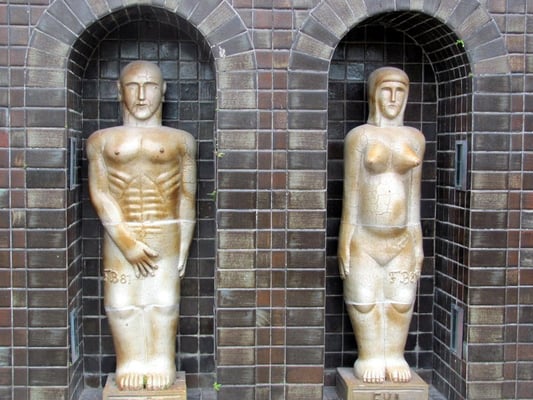 Oficina Ceramica Francisco Brennand by null