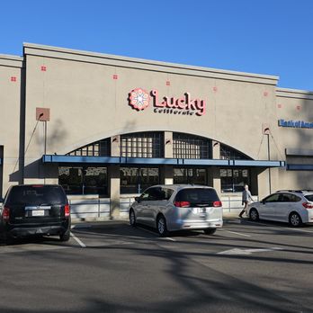 Lucky - 3-9-25. Storefront Entrance - Grocery Near Me - Sunnyvale, California Lucky - 3-9-25. Storefront Entrance - Grocery Near Me - Sunnyvale, California