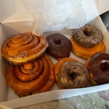 Yummy's Donuts House - Donuts Near Me - Lakewood, Colorado Yummy's Donuts House - Donuts Near Me - Lakewood, Colorado