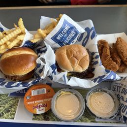 spicy chicken sandwich, bacon deluxe burger, spicy tenders spicy chicken sandwich, bacon deluxe burger, spicy tenders
